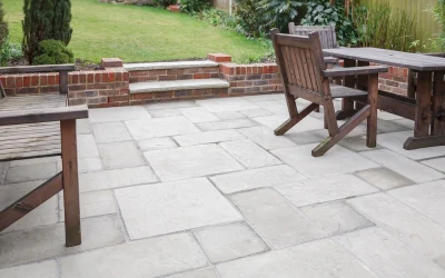 Smart Patios Near Slopes Need Careful Backyard Planning Tips